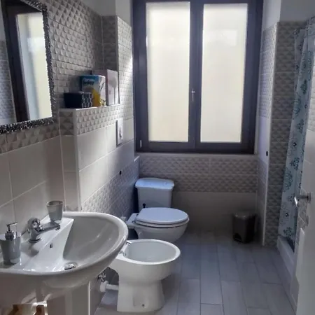 La Dimora Dell' Artista Apartment